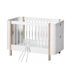 Lit Bébé évolutif 5 En 1 Mini+ Wood - Blanc/Chêne -Magasin De Meubles Pour Enfants 041425 wood mini chene oliver furniture 3 1264x1234