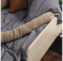 Ferm LIVING Barrière De Sécurité Pour Lit Junior Sill - Cachemire 9 Ferm LIVING Barrière De Sécurité Pour Lit Junior Sill - Cachemire -Magasin De Meubles Pour Enfants barriere de securite pour lit junior sill ferm living 4 1264x1234