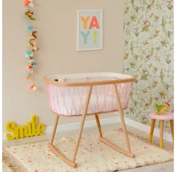 Berceau Kumi - Rose -Magasin De Meubles Pour Enfants berceau kumi charlie crane rose 4 1264x1234