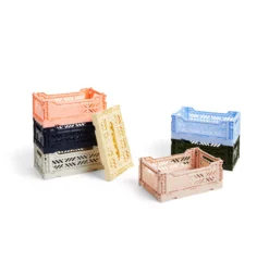 Hay Caisse Pliable Aykasa S - Bleu Clair -Magasin De Meubles Pour Enfants caisse pliable empilable aykasa hay small bleu clair 6 1264x1234