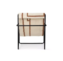 Ferm LIVING Chaise Enfant Desert - Noir/Shape -Magasin De Meubles Pour Enfants chaise enfant desert shape noir ferm living 8 1264x1234