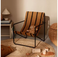 Ferm LIVING Chaise Enfant Desert - Noir/Stripe 12 Ferm LIVING Chaise Enfant Desert - Noir/Stripe -Magasin De Meubles Pour Enfants chaise enfant desert stripe noir ferm living 4 1264x1234