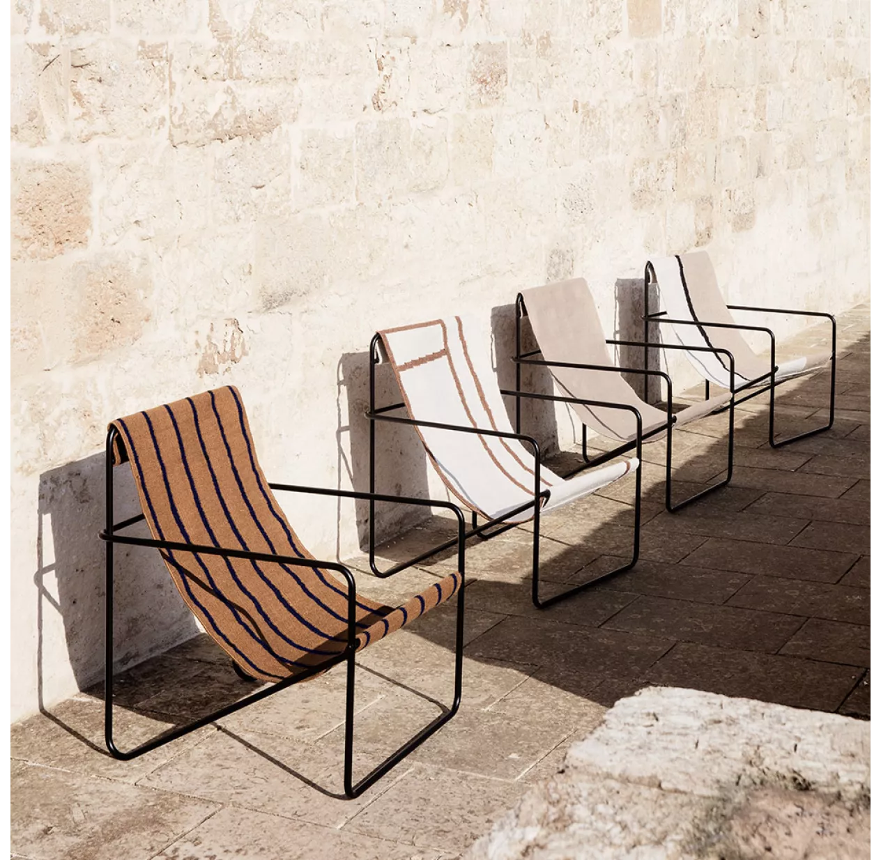 Ferm LIVING Chaise Enfant Desert - Noir/Stripe 8 Ferm LIVING Chaise Enfant Desert - Noir/Stripe – Image 6