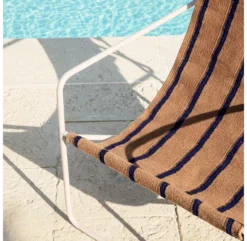 Ferm LIVING Chaise Enfant Desert - Cachemire/Stripe -Magasin De Meubles Pour Enfants chaise enfant desert stripe sable ferm living 9 1264x1234