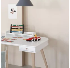 Bureau Junior évolutif Wood -Magasin De Meubles Pour Enfants chaise et bureau evolutif wood oliver furniture 10 1264x1234 1