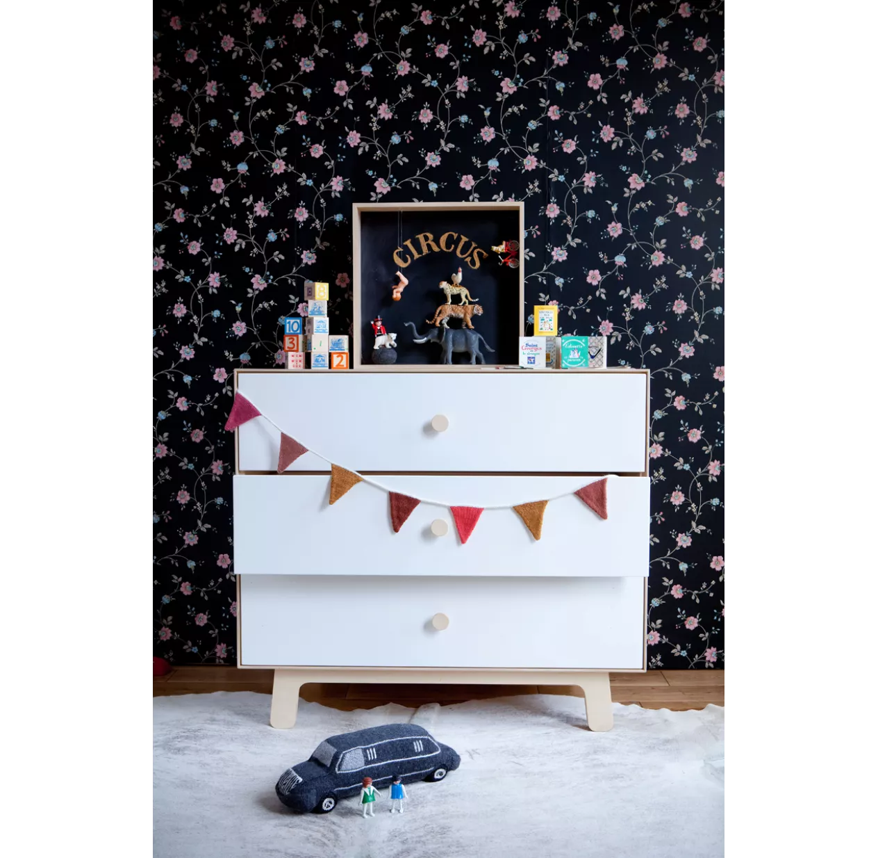 Commode Merlin Sparrow 3 Tiroirs - Blanc/Noyer 4 Commode Merlin Sparrow 3 Tiroirs - Blanc/Noyer – Image 2