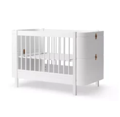 Lit Bébé évolutif Mini+ Wood Sans Kit De Conversion - Blanc 11 Lit Bébé évolutif Mini+ Wood Sans Kit De Conversion - Blanc -Magasin De Meubles Pour Enfants lit bebe evolutif wood mini plus sans kit blanc oliver furniture 3 1264x1234