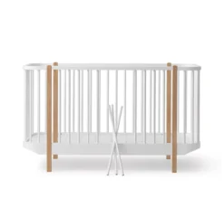 Lit Bébé évolutif Wood - Chêne -Magasin De Meubles Pour Enfants lit bebe evolutif wood original chene oliver furniture 4 1264x1234