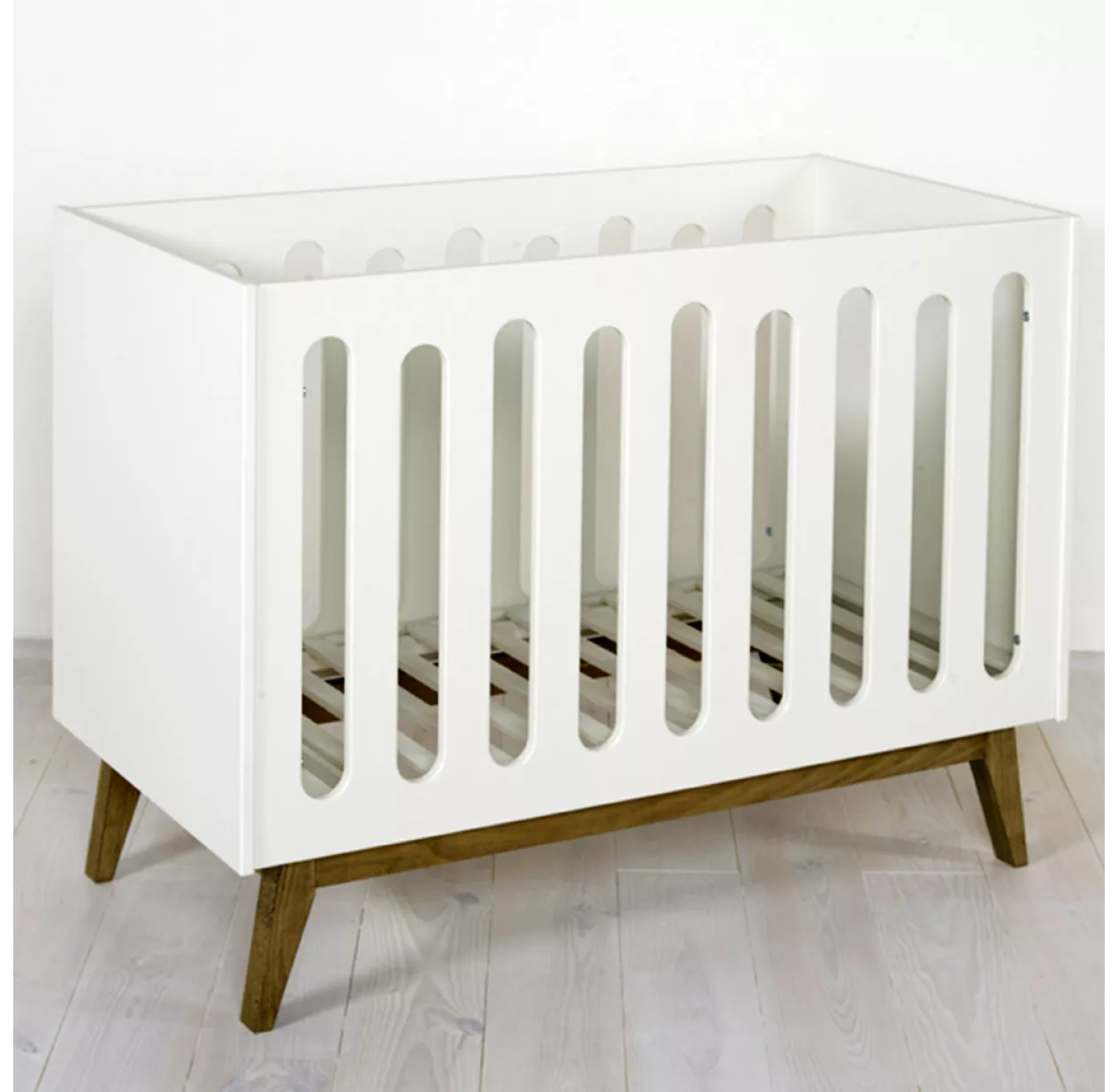 Lit Bébé Canapé Trendy 70 X 140 - Blanc 4 Lit Bébé Canapé Trendy 70 X 140 - Blanc – Image 2