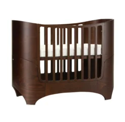 Lit évolutif Leander De 0 à 8 Ans - Noyer -Magasin De Meubles Pour Enfants lit evolutif leander noyer 1 1264x1234