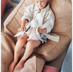 Pouf Carré Ottoman En Velours Côtelé - Toffee -Magasin De Meubles Pour Enfants pouf carre velours cotele toffee wigiwama 3 1264x1234