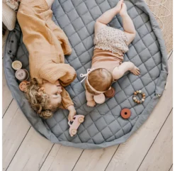 Play&Go Sac - Tapis D'éveil Organic - Bleu Gris -Magasin De Meubles Pour Enfants tapis sac de jeux organic bleu play and go 2 1264x1234